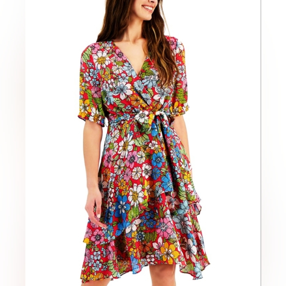 Tahari NWT ASI Floral Print Dress